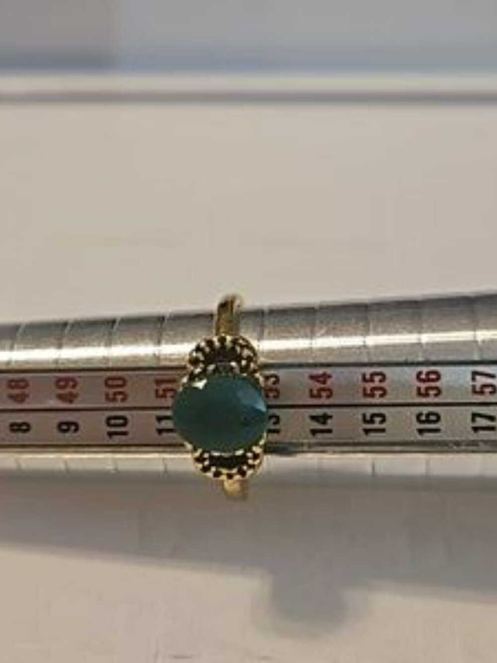 Boho gold-plated Natural Green Gemstone Geometric Alloy Metal Ring NWOT - Picture 6 of 6